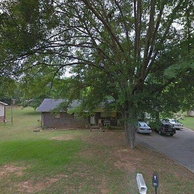 2109 Hinton Dr, Oxford, AL 36203