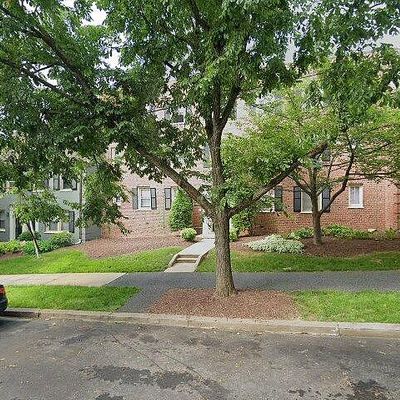 2115 Suitland Ter Se #301, Washington, DC 20020