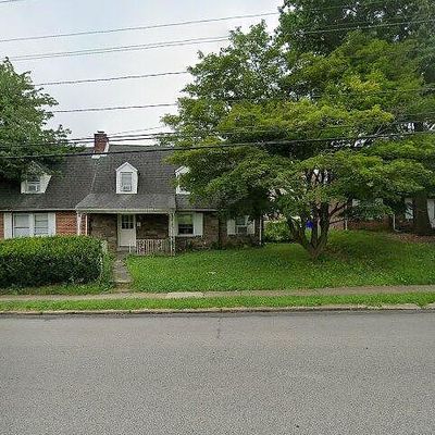 212 N Springfield Rd, Clifton Heights, PA 19018