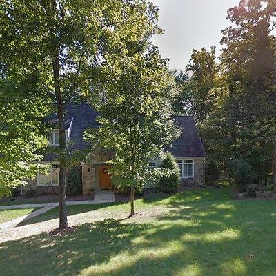 216 Forest Ridge Rd, Indiana, PA 15701