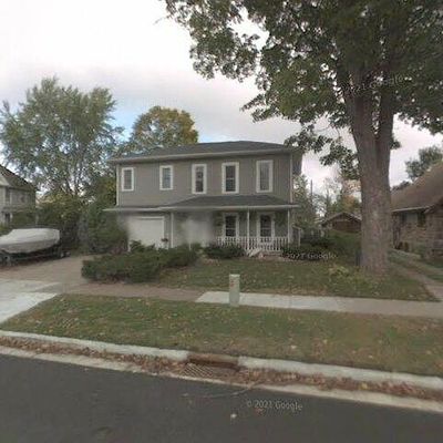 219 W Beacon Ave, New London, WI 54961