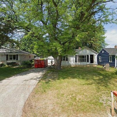 1838 Johnson Ave, Caledonia, WI 53402