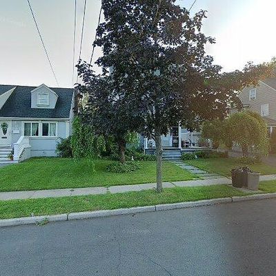 244 Washington Pl, Hasbrouck Heights, NJ 07604