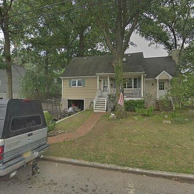 259 Bedford Rd, Dumont, NJ 07628