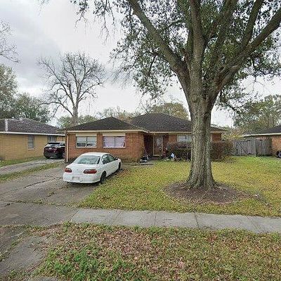 2207 Dorothy St, Pasadena, TX 77502