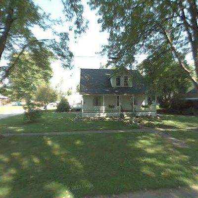 228 W Burton St, Pompeii, MI 48874