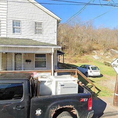 235 Honey Pot St, Nanticoke, PA 18634