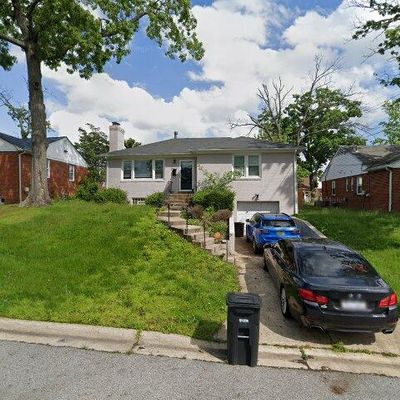 2407 Gaither St, Temple Hills, MD 20748