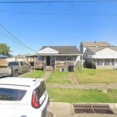 329 Wallace Dr, New Orleans, LA 70122