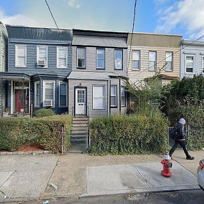 330 Forrest St, Jersey City, NJ 07304