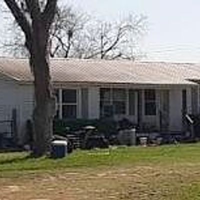 34 Baskins Rd, Lakeland, GA 31635