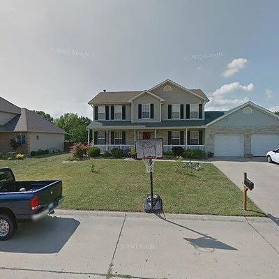 340 Courtland Dr, Highland, IL 62249