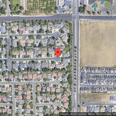 3540 E Laura Ct, Visalia, CA 93292