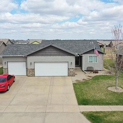 3616 E Brewster St, Sioux Falls, SD 57108