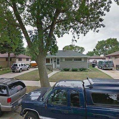 3705 E Henry Ave, Cudahy, WI 53110