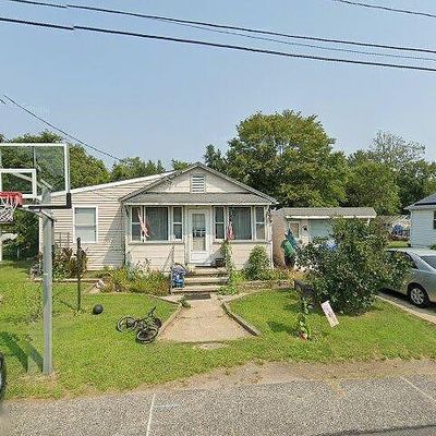 307 E Miami Ave, Villas, NJ 08251