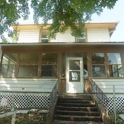 307 Pennsylvania Ave, Ottumwa, IA 52501