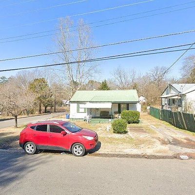 31 Mcarthur Dr, Anniston, AL 36201