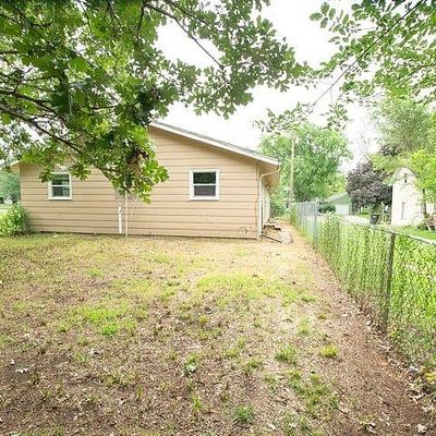 311 S Ash St, Hillsboro, KS 67063