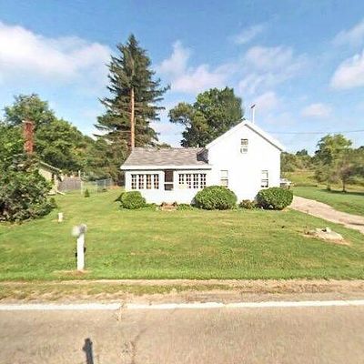 314 Gillette Rd, Clarklake, MI 49234