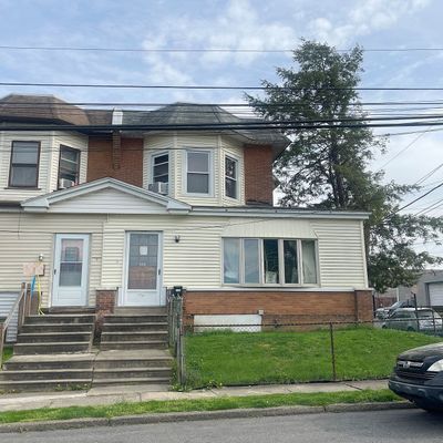 418 Pusey Ave, Darby, PA 19023