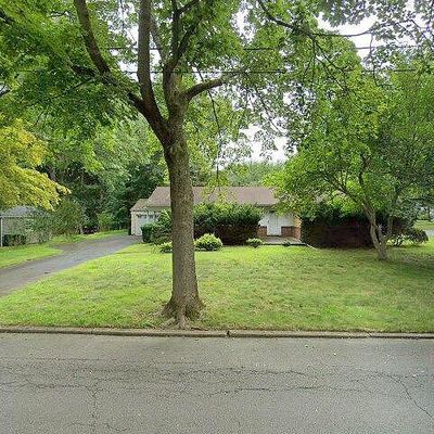 43 Stever Ave, Hillsdale, NJ 07642