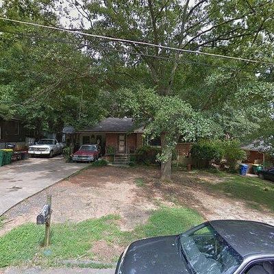 4544 Pine Dr, Forest Park, GA 30297