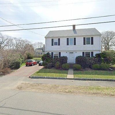 38 Old Salem Rd, Marblehead, MA 01945