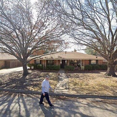 3805 Kelvin Ave, Fort Worth, TX 76133