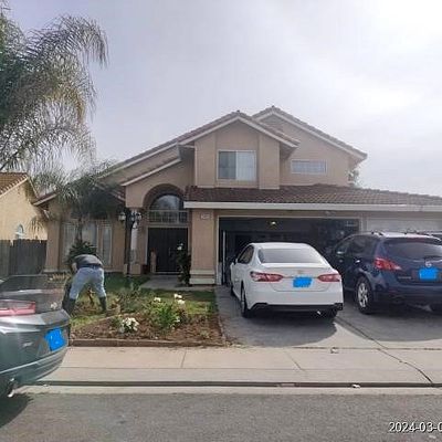 3948 Clydesdale Ln, Riverbank, CA 95367