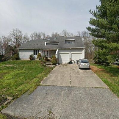 406 E Pittsfield St, Pennsville, NJ 08070