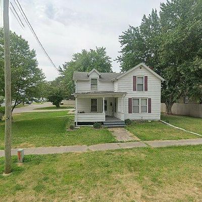 558 E Park St, Geneseo, IL 61254