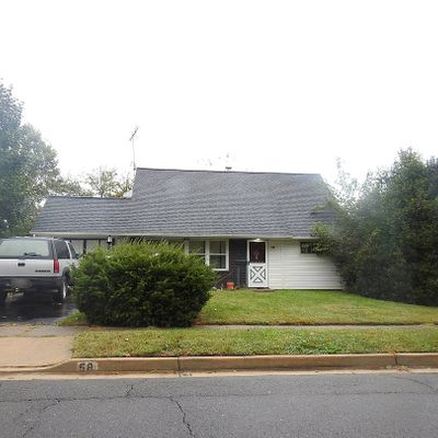 58 Village Ln, Levittown, PA 19054