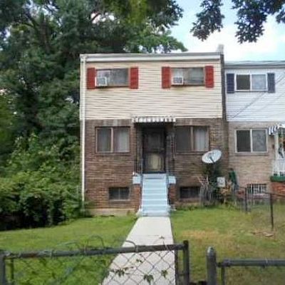 5812 Clay St Ne, Washington, DC 20019