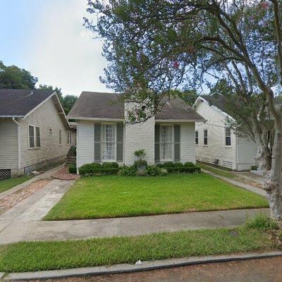 5824 Magnolia St, New Orleans, LA 70115