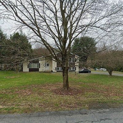 60 Flafair Dr, Easton, PA 18042