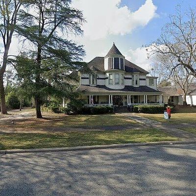 605 S Lee St, Fitzgerald, GA 31750