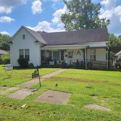 606 E Short Mountain St, Paris, AR 72855