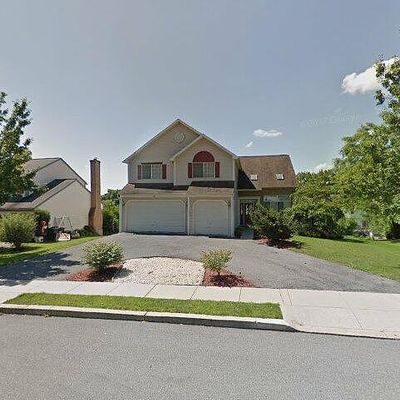 49 Sabrina St, Wernersville, PA 19565