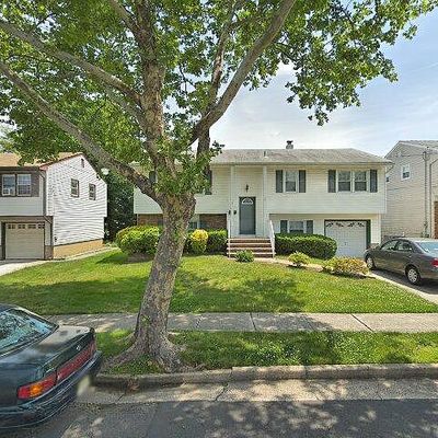 5 Mercer St, South River, NJ 08882