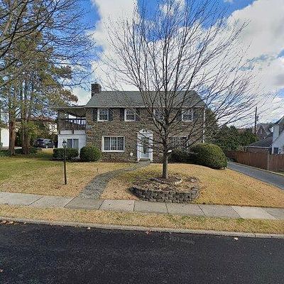 519 Brookfield Rd, Drexel Hill, PA 19026