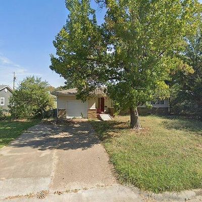 707 N Prairie Ave, Okmulgee, OK 74447