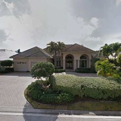 710 Shadow Lake Ln, Naples, FL 34108