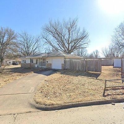 7564 E Oklahoma Pl, Tulsa, OK 74115