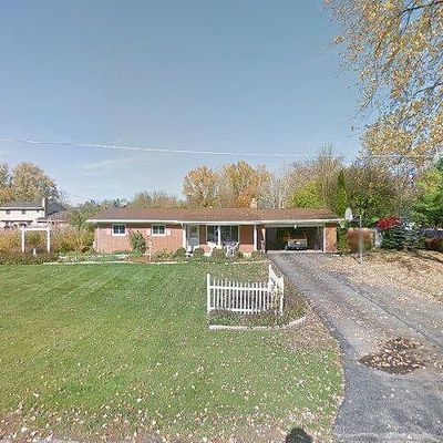 7862 Abbe Ct, Saginaw, MI 48609