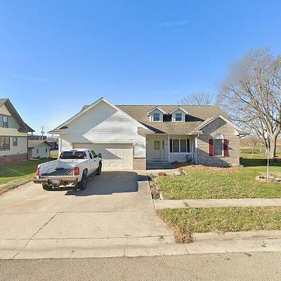 805 Mckinley Ave, Lowden, IA 52255