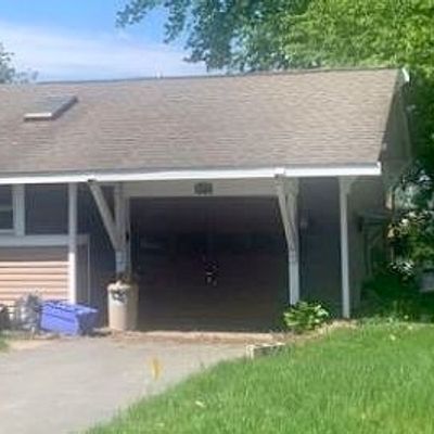 621 Green Glen Dr, Du Bois, PA 15801