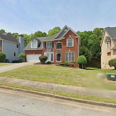 680 Oakview Trl, Stone Mountain, GA 30087