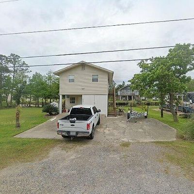 10063 Alabama St, Bay Saint Louis, MS 39520