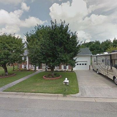 1309 Hopkins Dr, Pulaski, VA 24301